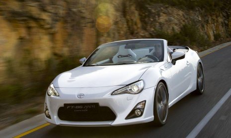 Производство кабриолета Toyota GT86 снова откладывается